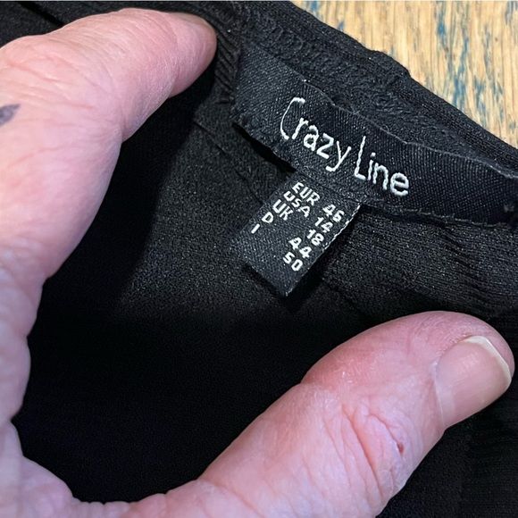 ❣️🖤 CRAZY LINE – Black Embroidered Skirt Size 14 - Picture 2 of 9